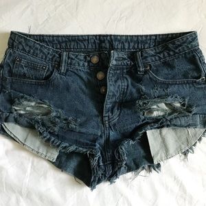 Signature Homecoming Boutique Honolulu Cutoffs